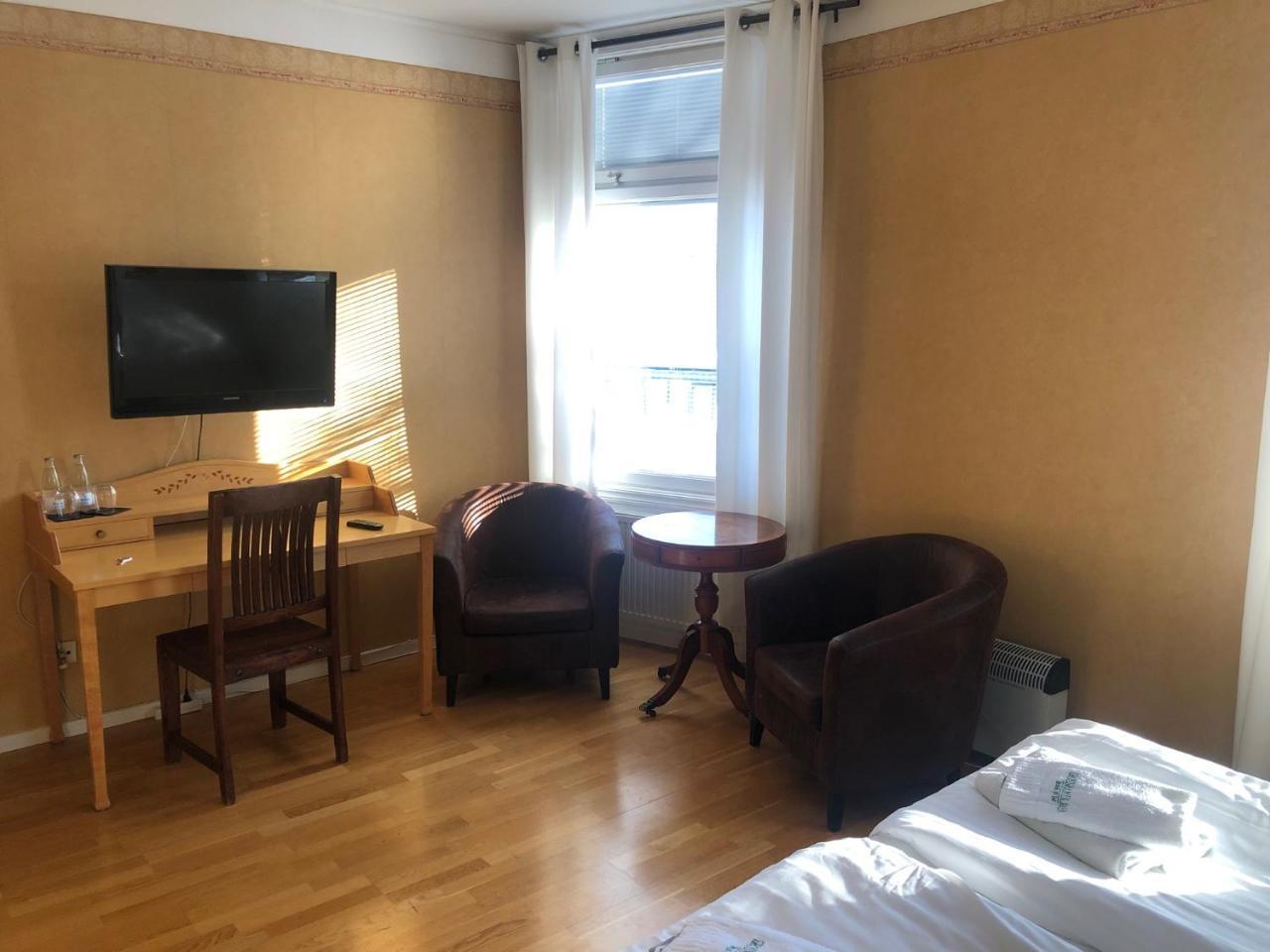 Grosshandlaren Hotell & Deli Söderhamn Extérieur photo